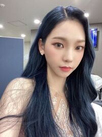 前髪と後ろの髪の長さが同じでもaespaのカリナさんみたいな Yahoo 知恵袋