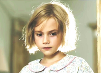 一番可愛い子役は ダコタ ファニング 一番演技のうまい子役は クロエ Yahoo 知恵袋