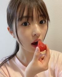乃木坂46の小川彩(あやピー)と千葉県旭市のゆるキャラ(あさピー