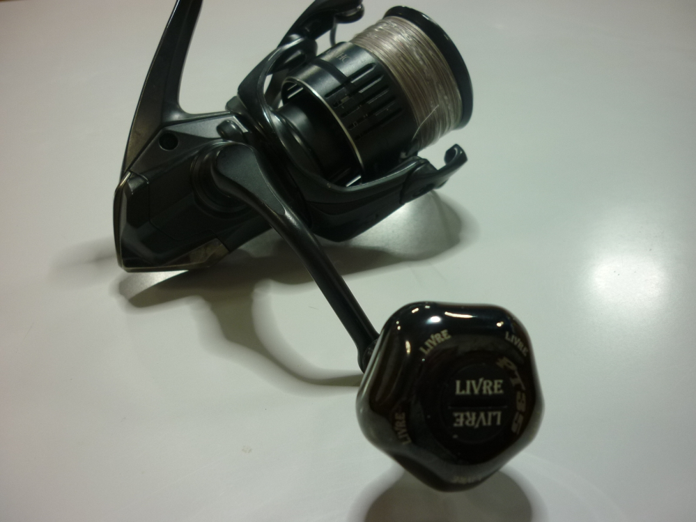 22ステラc5000xg使ってる方でハンドルノブ変更してる方どこの