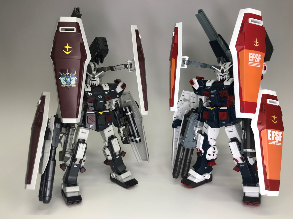 ガンダムベース限定のフルアーマーガンダムとサイコザクのセットと