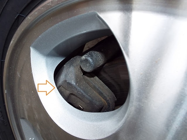 軽自動車のタイヤですが、155-65-14のホイールを13インチに