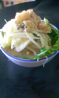 ラーメン二郎全増し増し一日一食だけだともちませんか それとも太りますか Yahoo 知恵袋