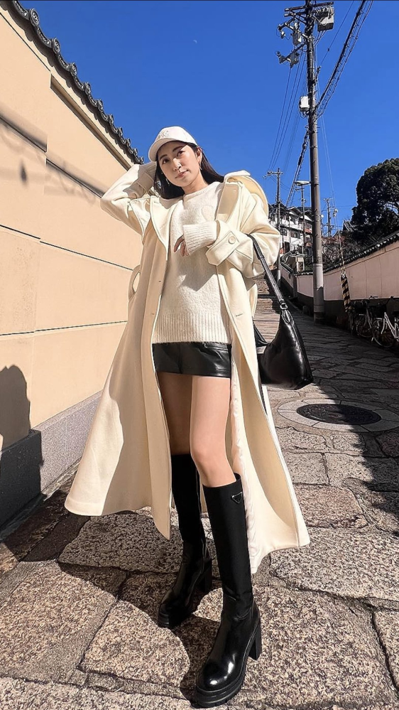3月下旬にロングブーツ履いてたらおかしいですか？ - ショーパンやミニ 