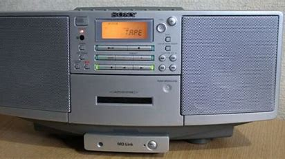 SONYのZS-D5というCDラジカセがあります。MDリンク、と - Yahoo!知恵袋