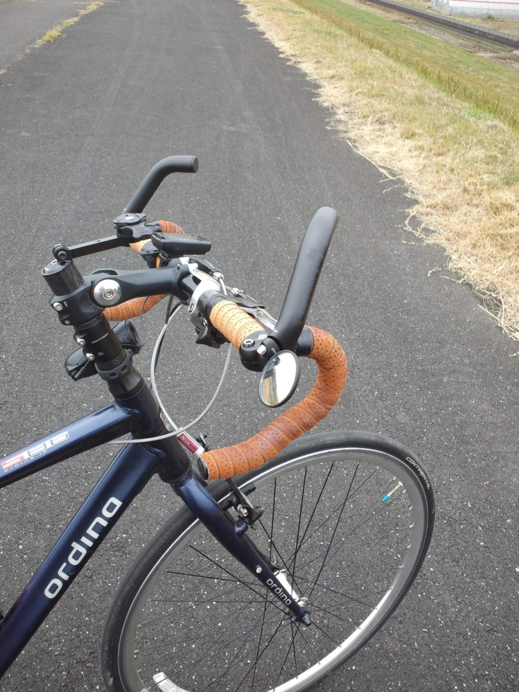 クロスバイクでttバーやdhバーの代わりになるようなものってあります