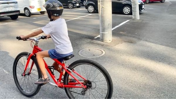 自転車について質問です小学5年生男子身長137センチクロスバイクを 