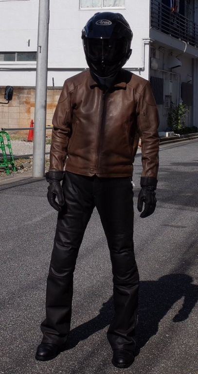 Hyod スマートレザーパンツ　ベージュ　33 Hyod スマートレザーパンツベージュ33