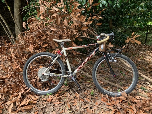 90年代くらいのビンテージMTBフレームは、経年劣化で乗っていて割れ