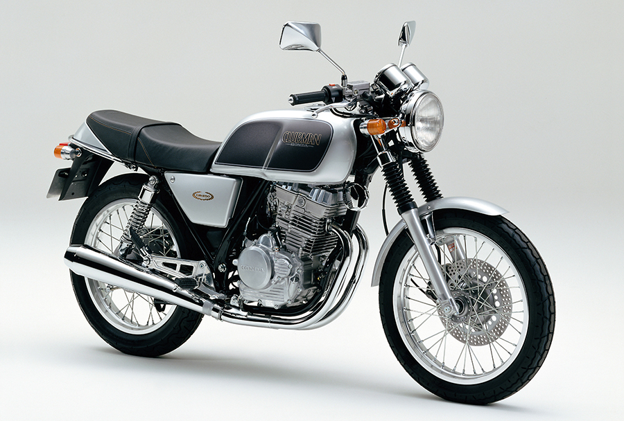 CB400SSのエンジンは単気筒なのにマフラーが二本でています - Yahoo