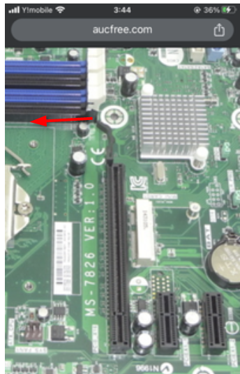 pcのグラフィックボードが取れません、このタイプのラッチはどの方向に