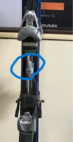 下画像のマーカービンディングの調整方法をご存じな方のアドバイスを