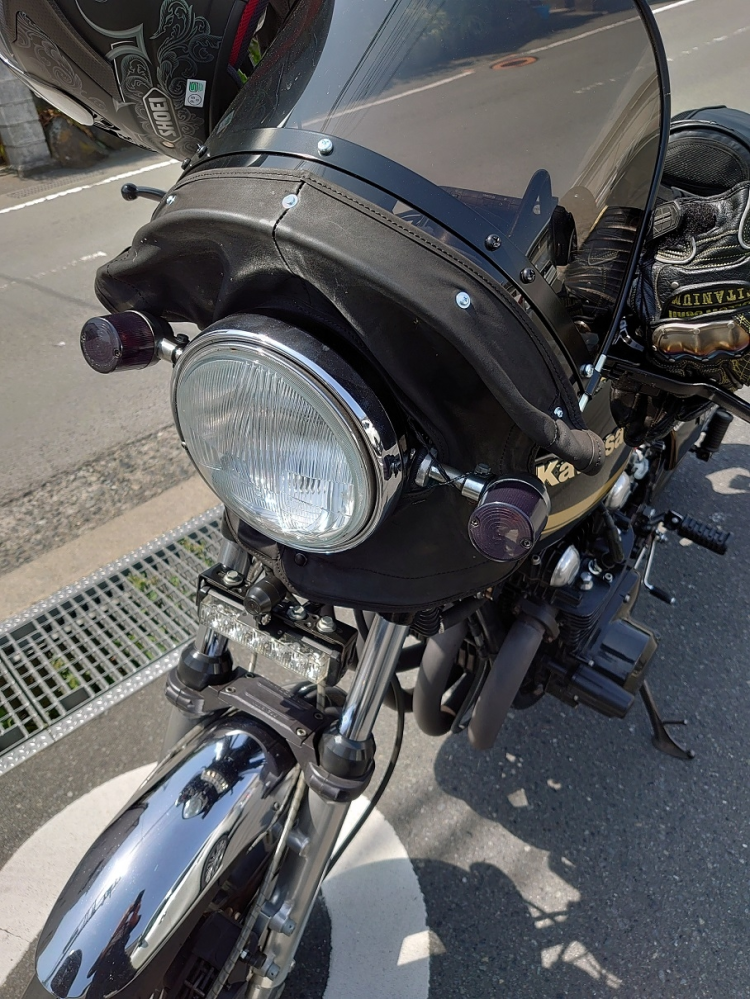 バイクのスタビについて質問ですが、フロントのスタビって、何度かゼフ