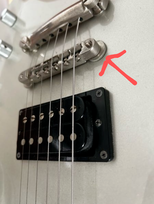 Schecter OMEN エレキギター玄高調整 必要 sddefault.jpg