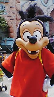 ディズニーのキャラクター グーフィーの息子のマックスが登場す Yahoo 知恵袋