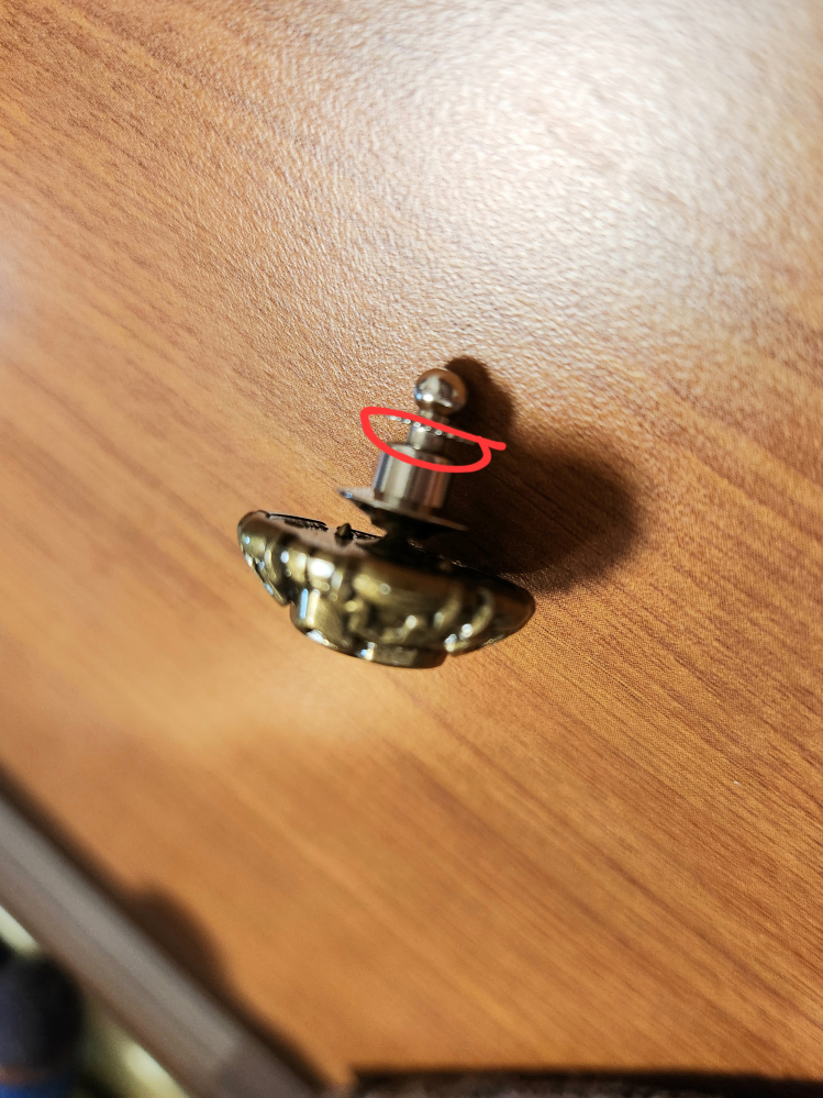 ジョジョ一番くじにて、パッショーネのバッジをゲットしたのですが