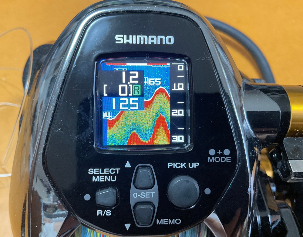 シマノの電動リールについてですが、探見丸スケールと探見丸スクリーン