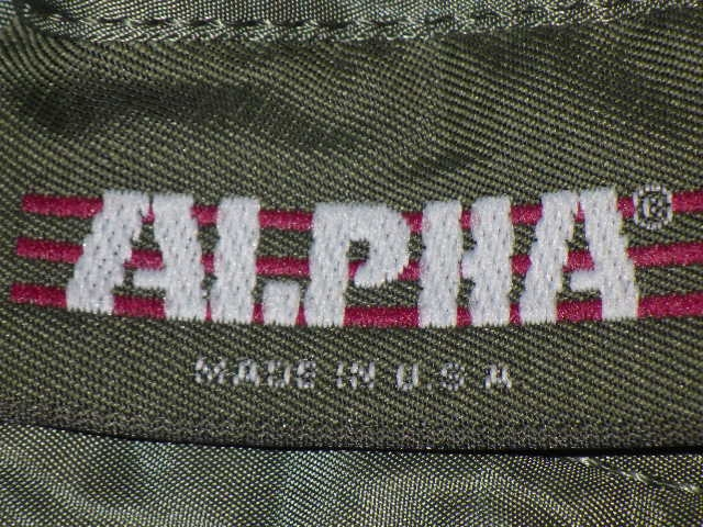 アルファのUSA製MA-1について質問です。現在親から譲り受けていたグ
