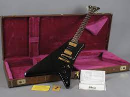 ギブソンのモダーンという珍しいモデルについて質問です。最近、歳（6