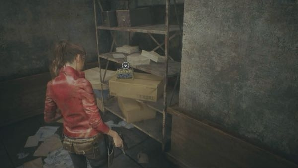 カズ　バイオ２箱 バイオハザードre2クレア編の取調室、宝石で飾られた箱が無いのですが