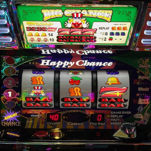ジャグラー初心者です。昨日ハッピージャグラーV2でBIGが当たったの