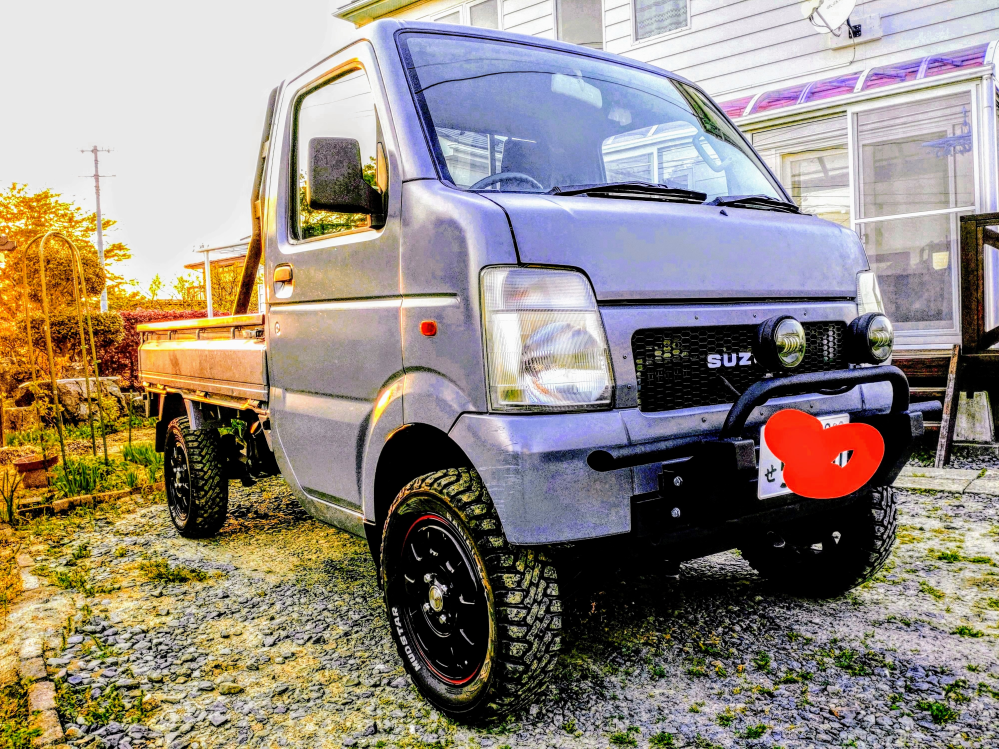 車検整備について軽トラ12インチより13インチにしたら車検通りますか