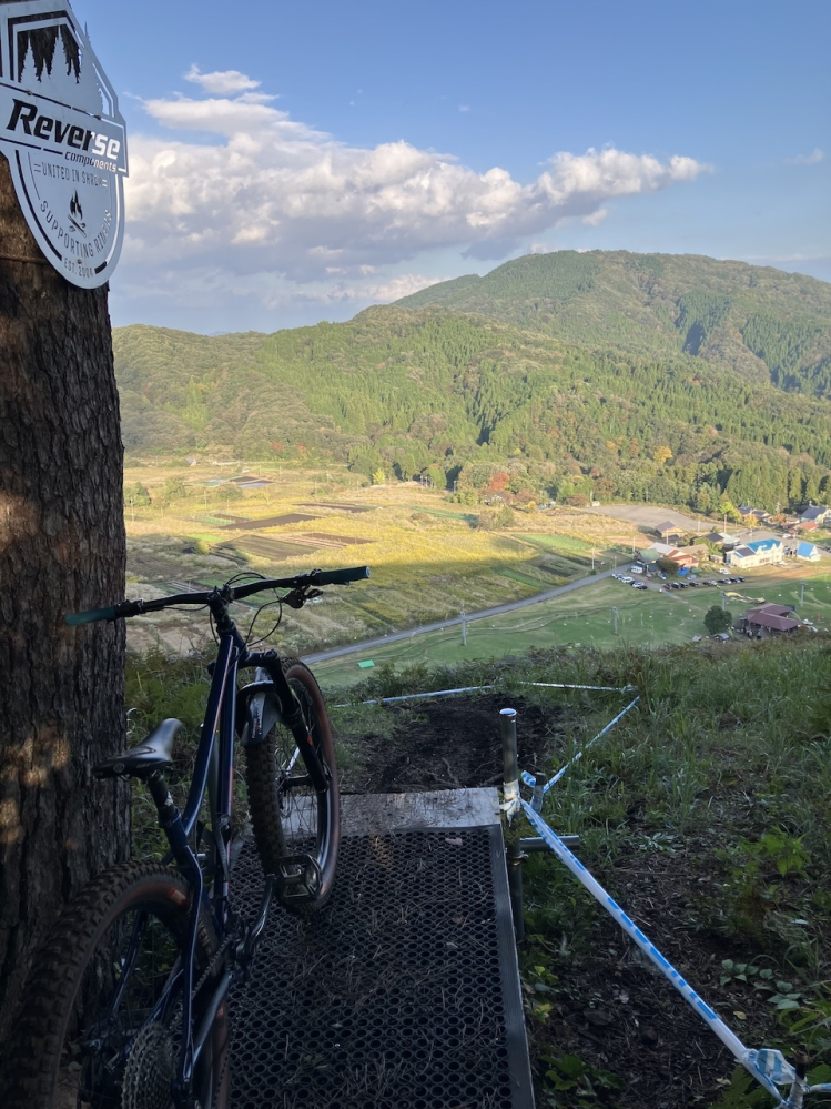 マウンテンバイクについて質問です。少しマウンテンバイクに憧れ 