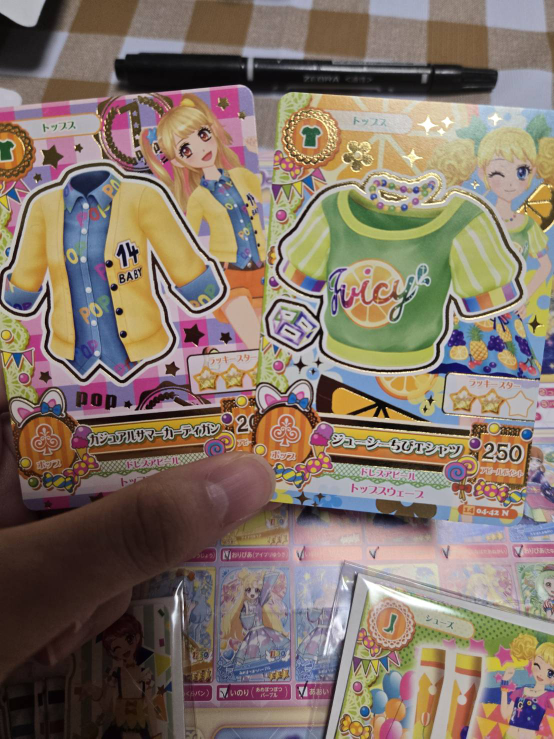 アイカツカード（人気カードも！） アイカツアンコールで筐体が復活しますね！ - 新しいカードデザ