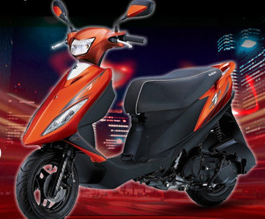 スズキアドレスV125Gと、同じくV125Zの違いを教えてください。125