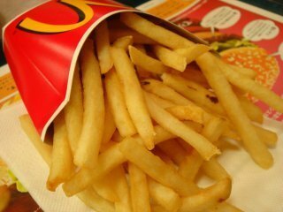 マクドナルドのポテトは塩なしにできるっていうのは本当ですか マクドナ Yahoo 知恵袋