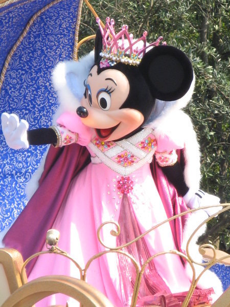 今週末ディズニーランドに行きます 5ヶ月の妊婦です しかし 腰を悪くしてし Yahoo 知恵袋