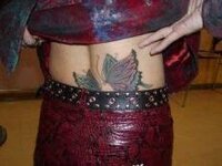 シドのメンバーのタトゥー ってあんまり画像とかでも無いです Yahoo 知恵袋