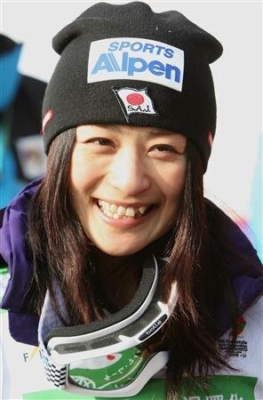 スキーの上村愛子って帽子かぶってるとかわいいですよね 以前から Yahoo 知恵袋