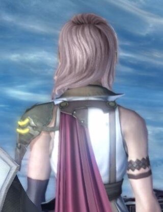 100枚大至急です Ff13のライトニングの後ろ Yahoo 知恵袋