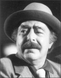 ゴッドファーザーpart にて 終盤で トムは何故フランクに自殺を仄 Yahoo 知恵袋