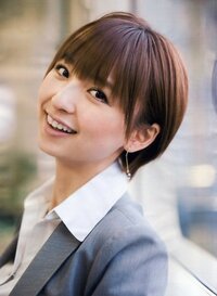 Akb48の篠田麻里子ちゃんのショートヘアと北乃きいちゃん主演のドラ Yahoo 知恵袋