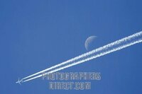 飛行機雲を英語ではなんて言うのですか 宜しくお願い致します C Yahoo 知恵袋