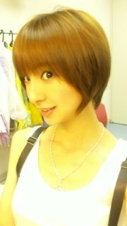 篠田麻里子さんの髪型の画像 質問お願いします 篠田麻里子さんみ Yahoo 知恵袋
