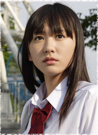 新垣結衣さんは福耳ですね プニプニと柔らかそうな耳ですよね 他にも Yahoo 知恵袋