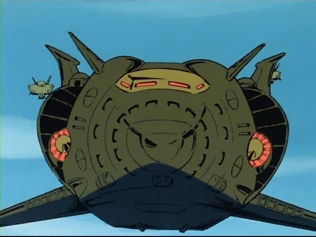 職場のある女性の距離感が近いのでモヤモヤしてます 誰に話したら良いです Yahoo 知恵袋