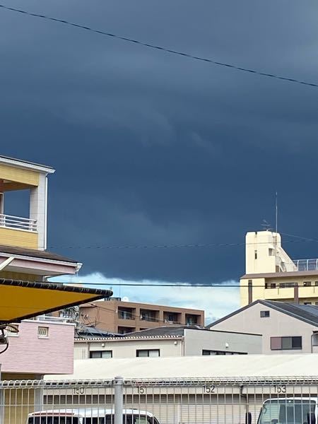 オーバーロード の10話見てきたのですが最後のアルベドの くだらない と Yahoo 知恵袋