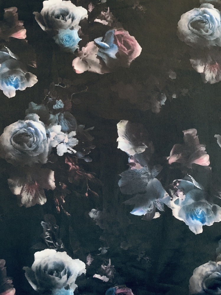 Illsflourishconfirmの服がダサいと批評している記 Yahoo 知恵袋