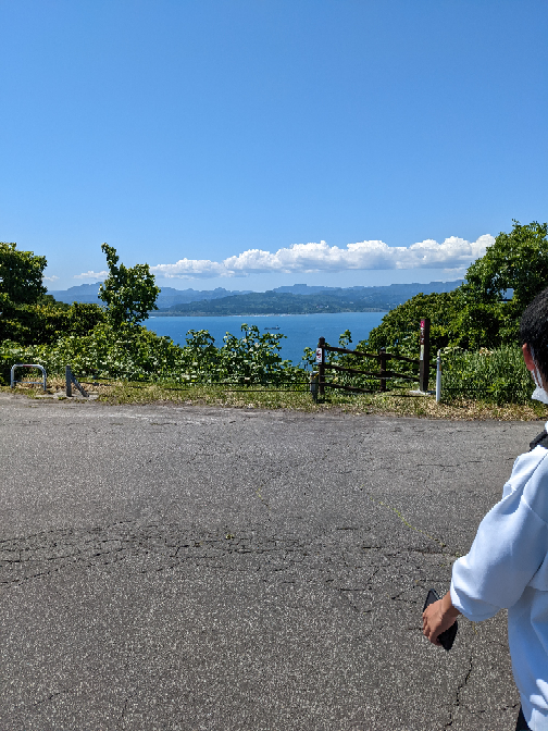 プリっとチャンネルさんの動画って高評価に対して低評価が多い気がするので Yahoo 知恵袋