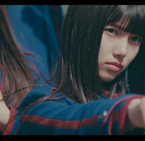 サイレントマジョリティーで最初に自転車乗ってる人は誰ですか 欅坂４６ゆ Yahoo 知恵袋