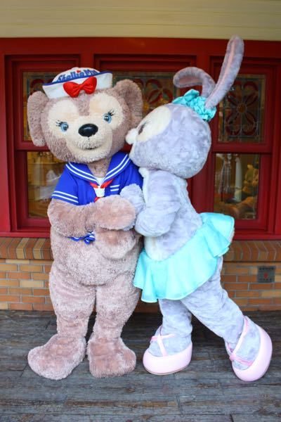 ディズニーが好きな方に質問です なぜクッキーアンやステラルーは一部の人に嫌 Yahoo 知恵袋