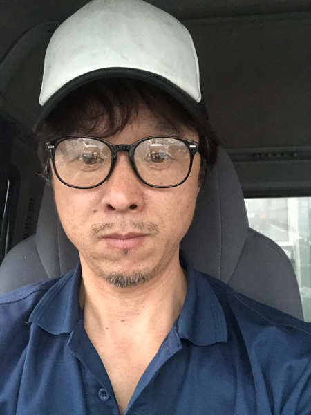 神様ゲームの表紙の意味が わかりません教えて下さい 本当の両親がわからな Yahoo 知恵袋