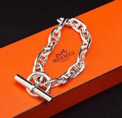 菊咲一花は不法侵入で逮捕されないのはなぜ 不法ではないから Yahoo 知恵袋