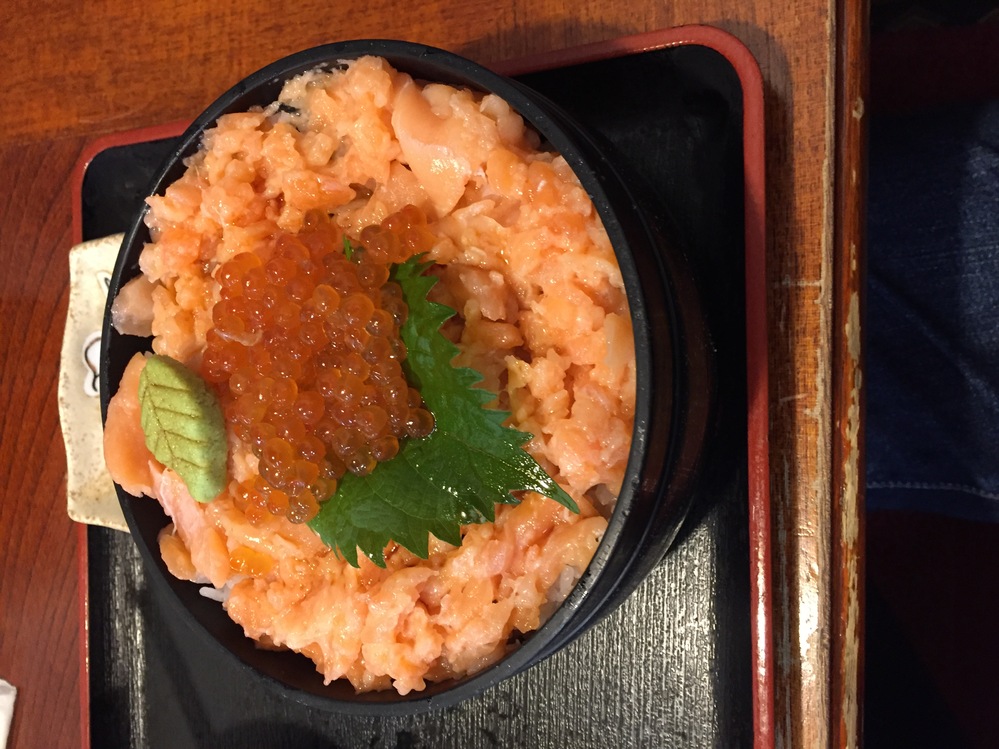 スーパーの夜勤について 大学生女子です スーパーの夜勤の募集を Yahoo 知恵袋