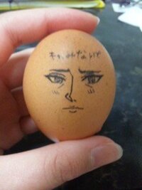 緊ぎです 卵の殻に落書きしました 卵の殻に落書きしたら害はでます Yahoo 知恵袋