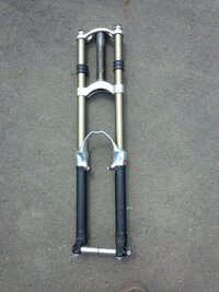 ビーチクルーザーにMTB用のフロントサスペンション（マルゾッ